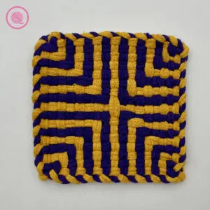 Woven Noughts and Crosses Potholder back