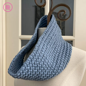 Knit the Cozy Herringbone Cowl!