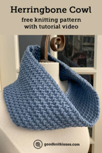 Knit the Cozy Herringbone Cowl! pin image